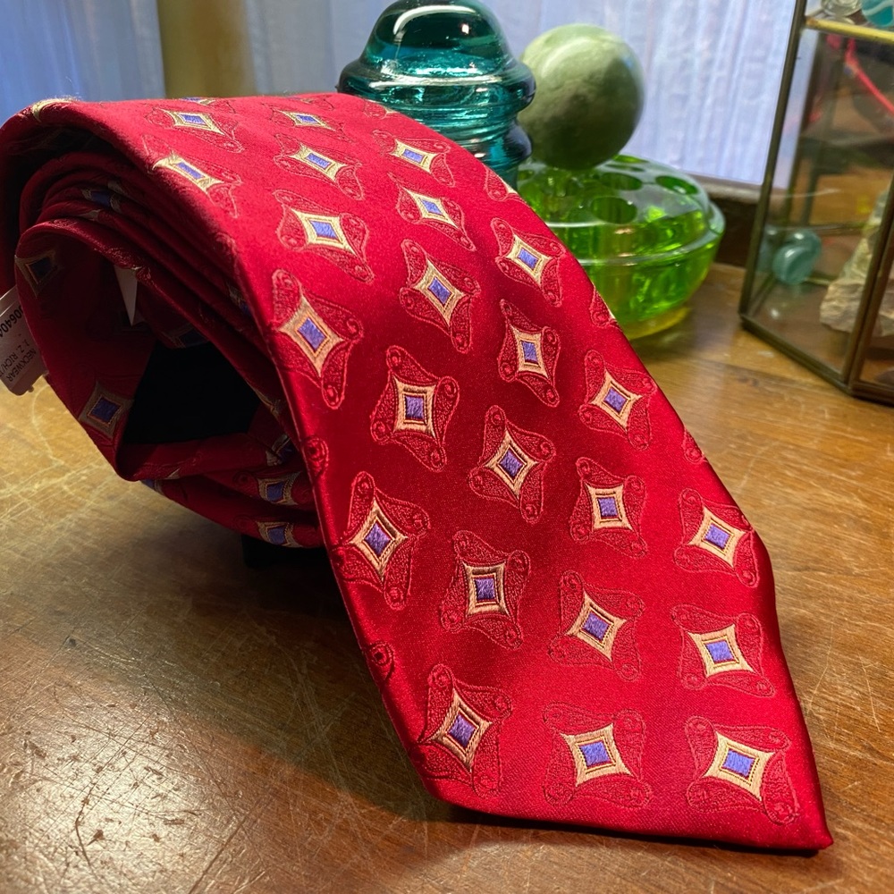 J. Z. Richards. Men’s Suit Tie